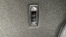 Land Rover Range Rover Velar 2.0 D200 MHEV Dynamic SE 5dr Auto Diesel Estate